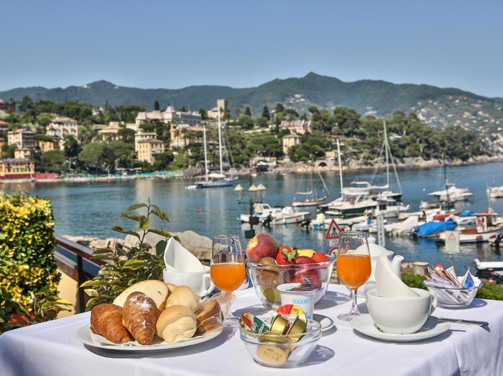 Chambre Double ou Lits Jumeaux avec Balcon - Vue sur Mer